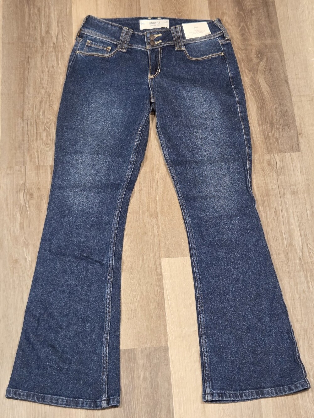 New! Hollister Low-Rise Dark Wash Bootcut Jeans Dark Size 2 Short